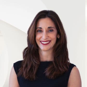 constanza-maya-staff