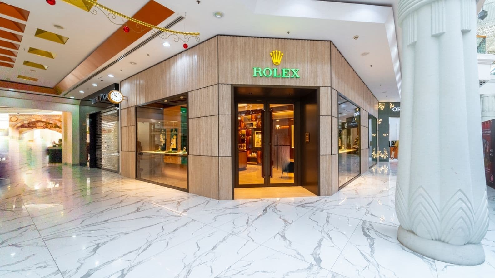 Rolex retail shop at Wafi City Mall