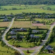 Vista aèria de l'urbanització La Corona de Bolvir.