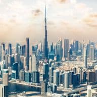 Skyline von Downtown Dubai – eine ikonische Community für wohlhabende indische Investoren und Touristen