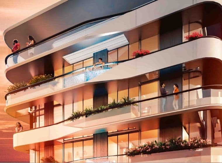 Bayview Boulevard at sunset