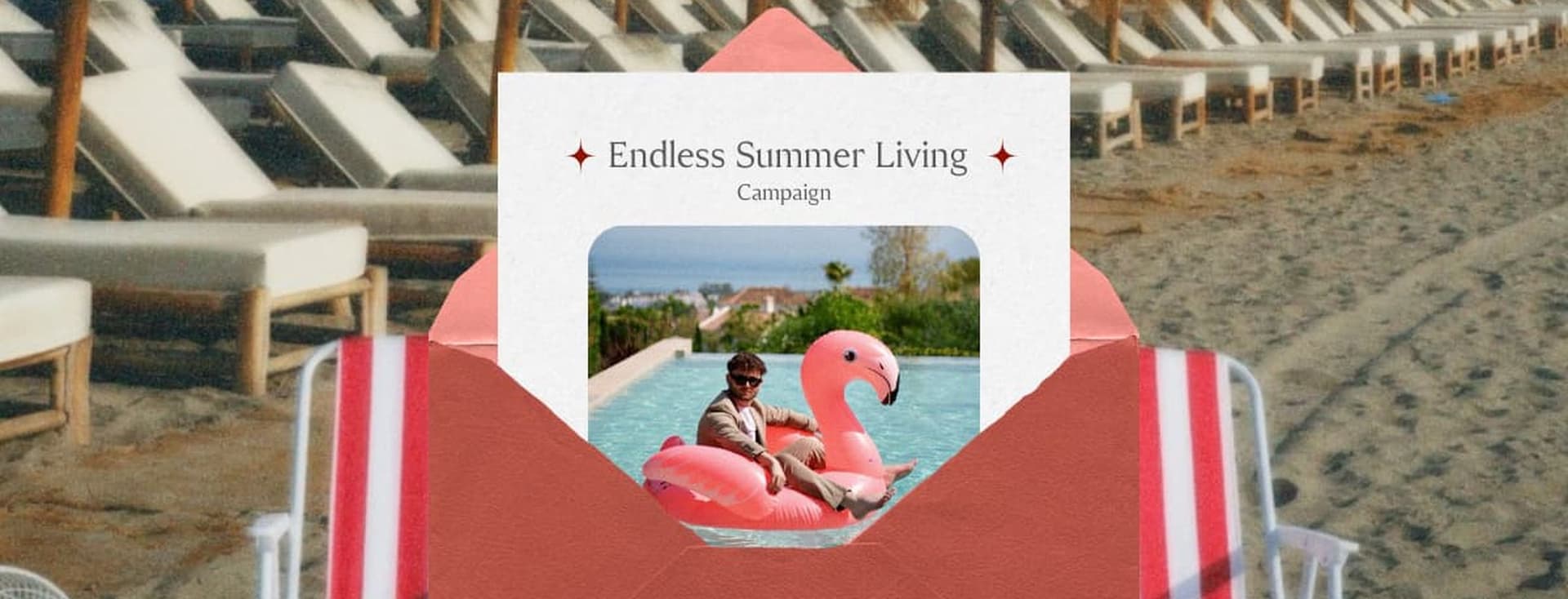 Bild eines roten Umschlags an einem Strand in Marbella