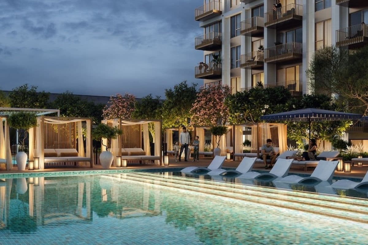 Atemberaubender Pool im Altus im Dubai Creek Harbour, eines der besten Off-Plan-Projekte von Emaar