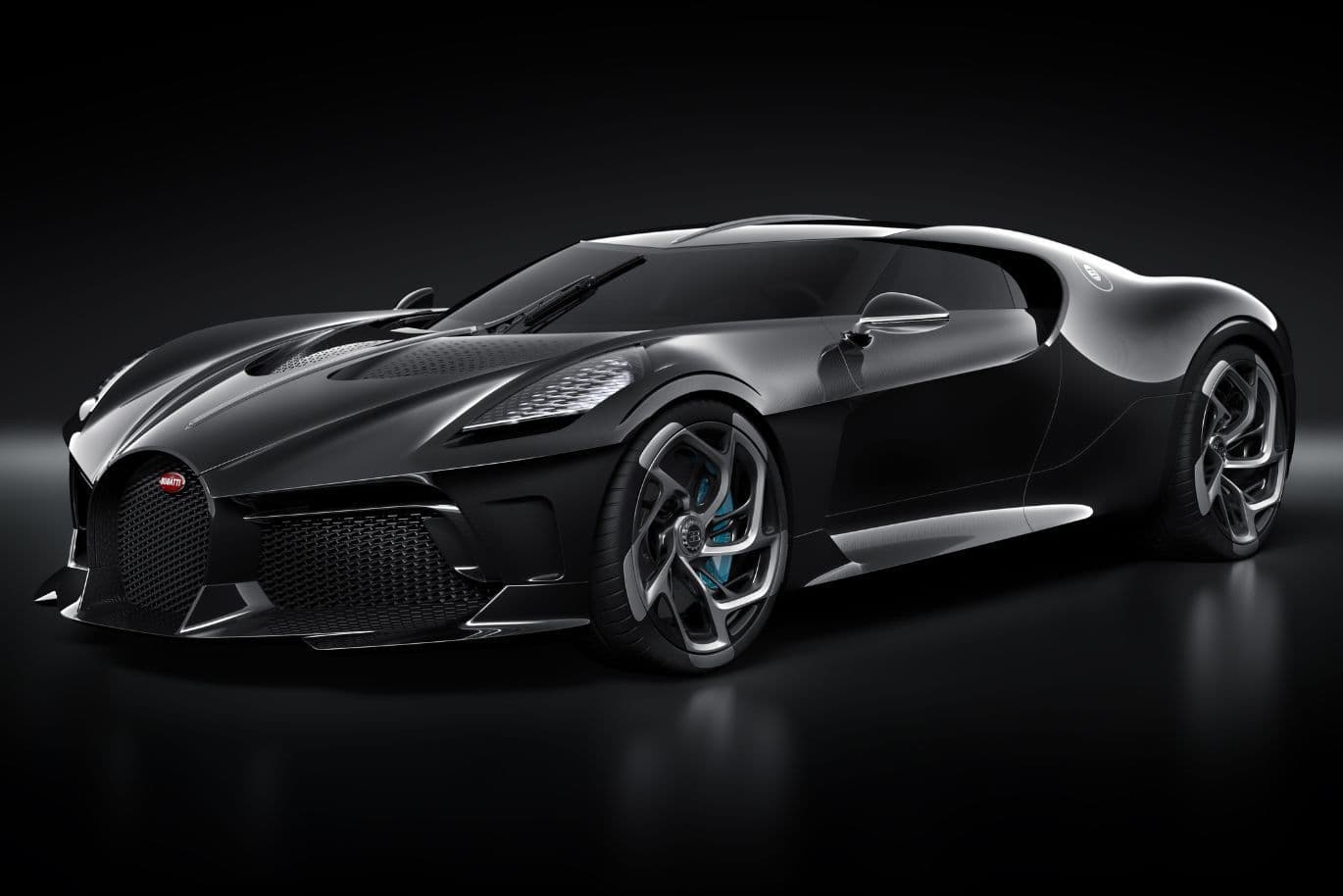 Ultra-luxury Buggati La Voiture Noire