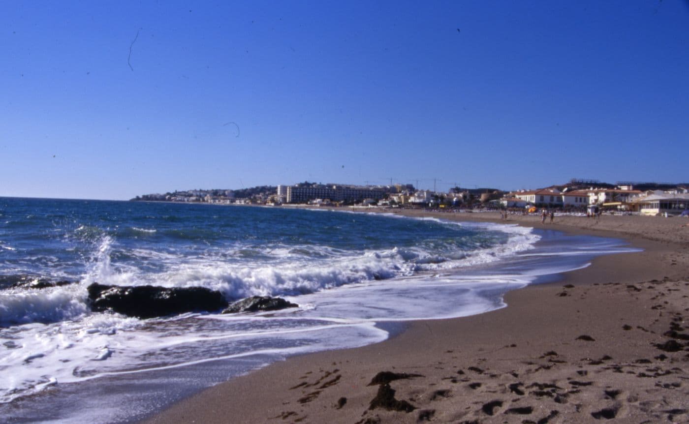 Blick auf den Strand in La Cala de Mijas.