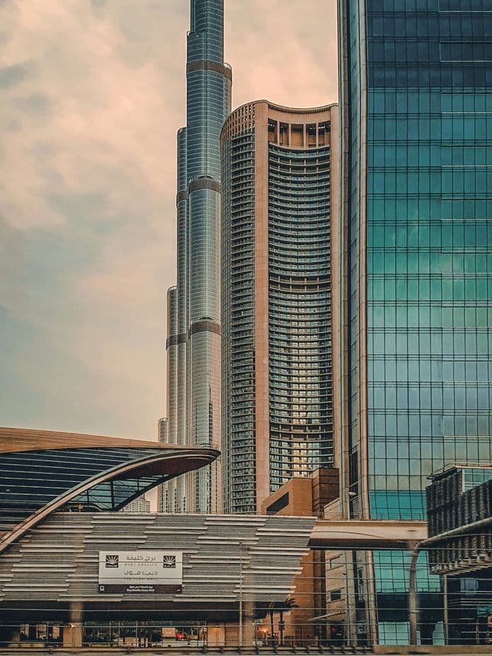 Corinthia Twin Tower SZR