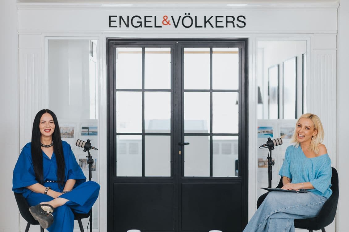 Portrait of Zeneviev Mazari and TV journalist Lily Piraki