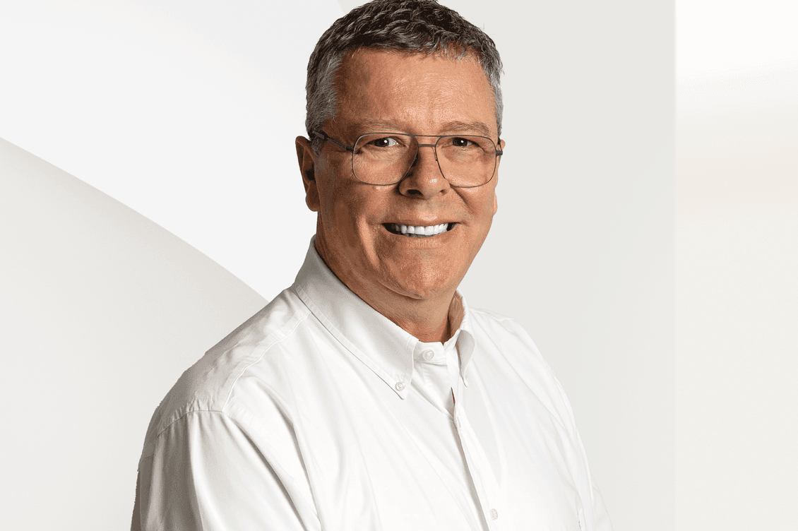 Porträt von Florian Fischer, dem Lizenzpartner von Engel & Völkers Ibiza.