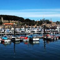 Vista del puerto de Baiona