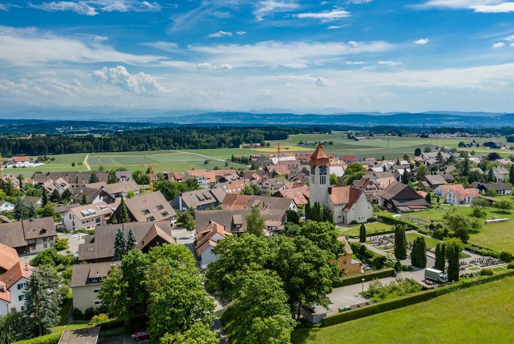 With our real estate agents you will find the house, apartment or villa in Winterthur that suits your needs.