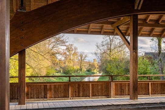 Immobilienkäufer erwartet eine umfangreiche Palette an Wander- und Spazierwegen sowie anderen Ausflugszielen im Zürcher Unterland