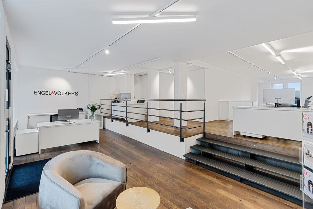 Eingangsbereich des Immobilienshops in Thalwil von Engel & Völkers