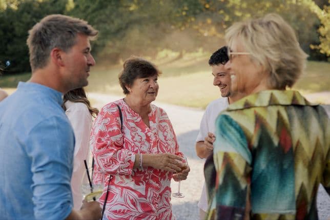 personel smiling event