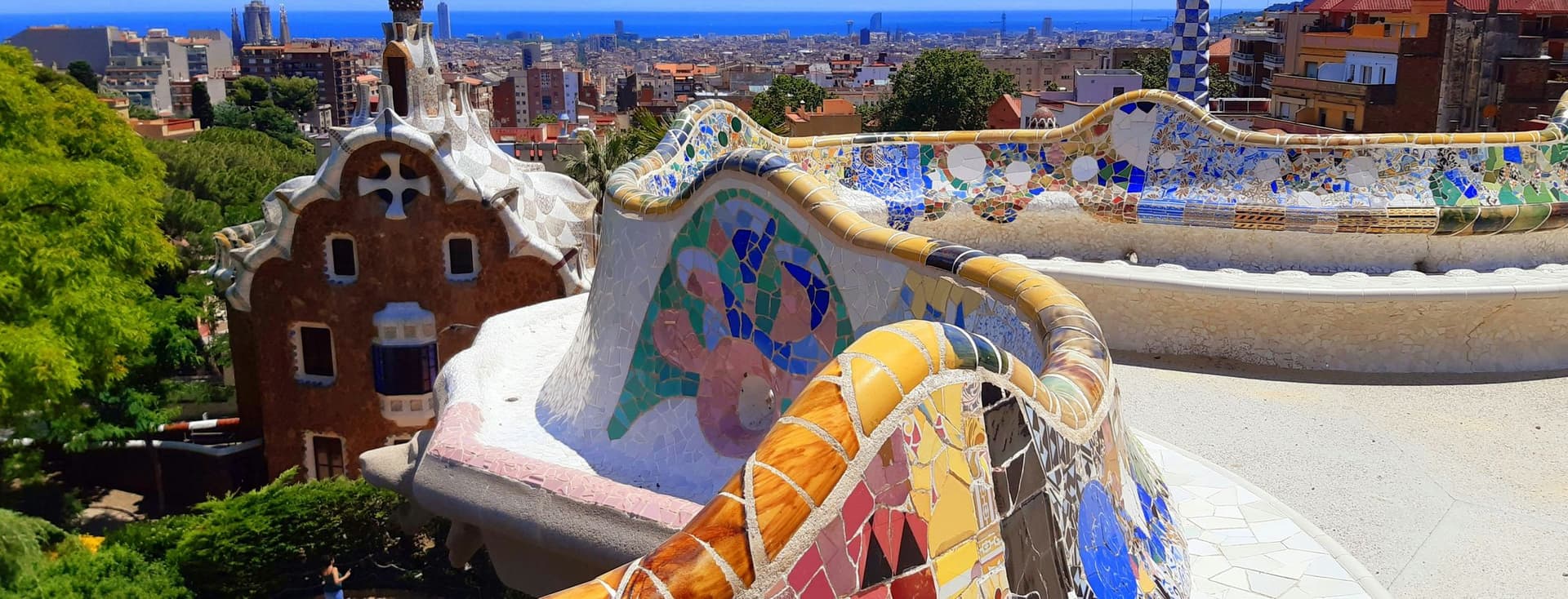 Bild vom Park Güell in Barcelona, ein Muss für nicht ansässige Ausländer in Spanien
