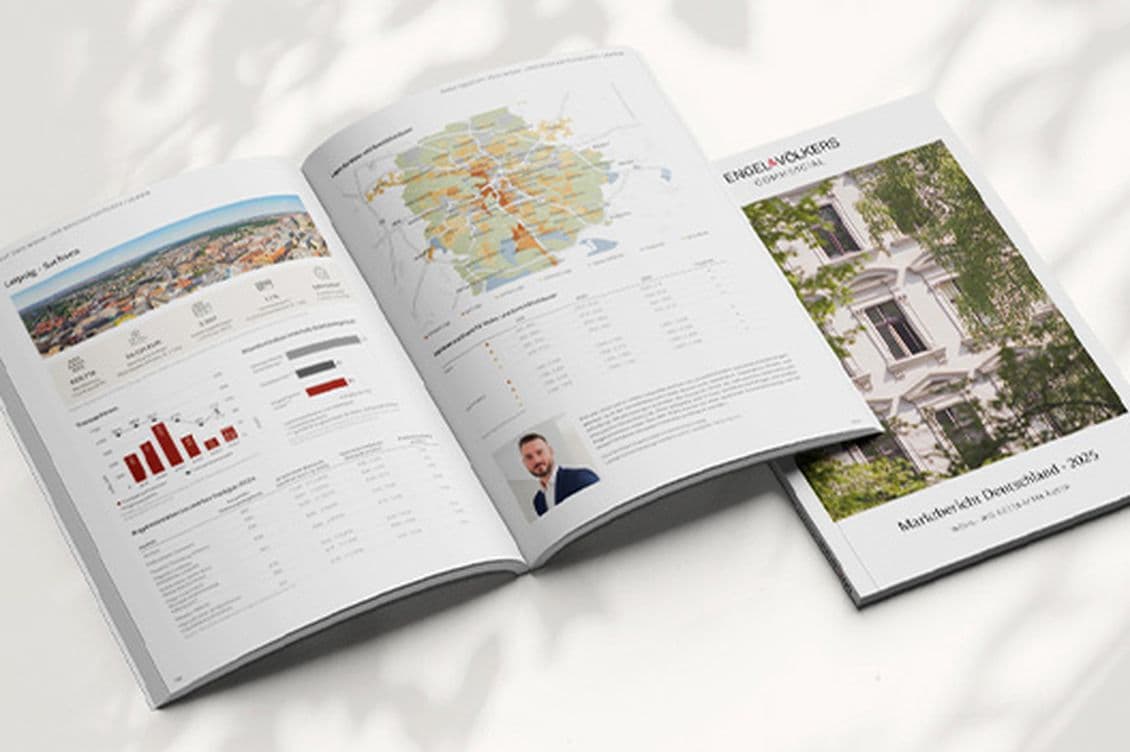 Shown is an open-ended market report from Engel & Völkers Commercial for the residential and commercial building segment for the year 2025.