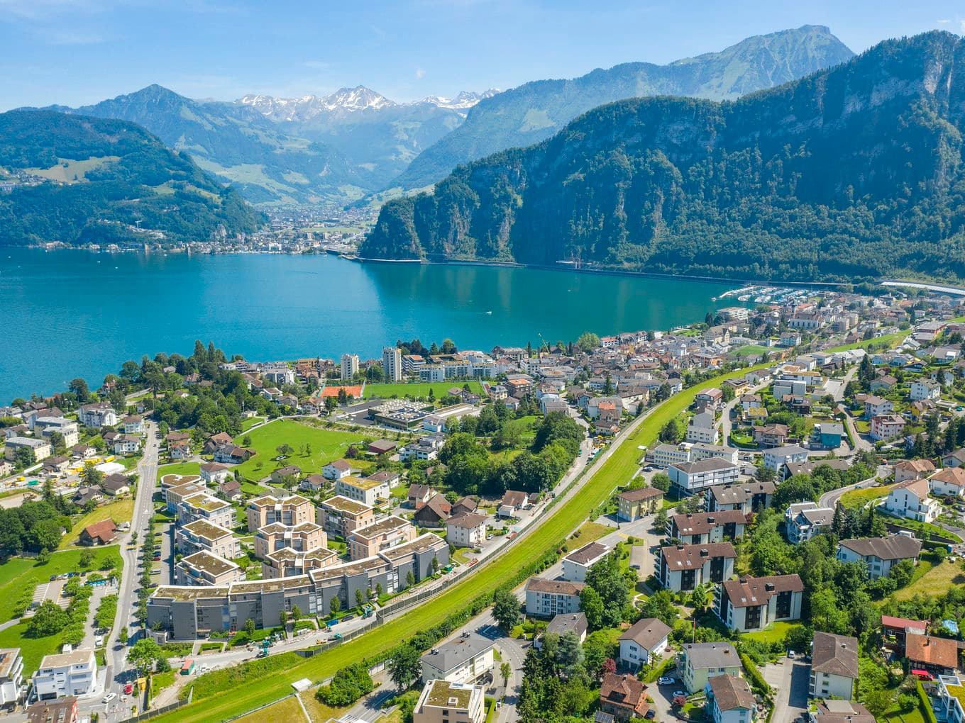 Die Gemeinde Hergiswil in Luzern von oben