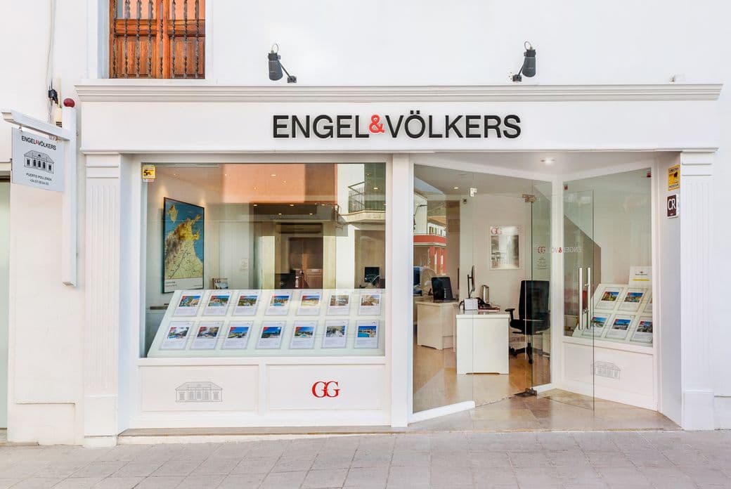 Exterior office of Puerto Pollensa, Mallorca