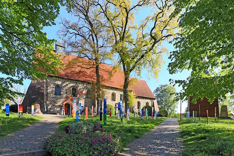 Historic church in Seevetal near sought-after residential area – green surroundings with art and lifestyle appeal