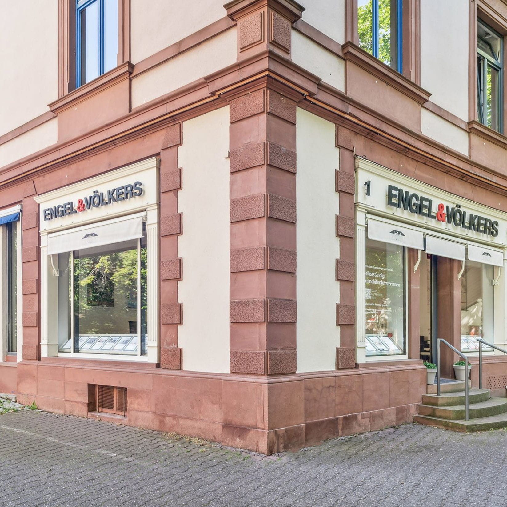 Experts photo of Engel & Völkers Frankfurt Sachsenhausen