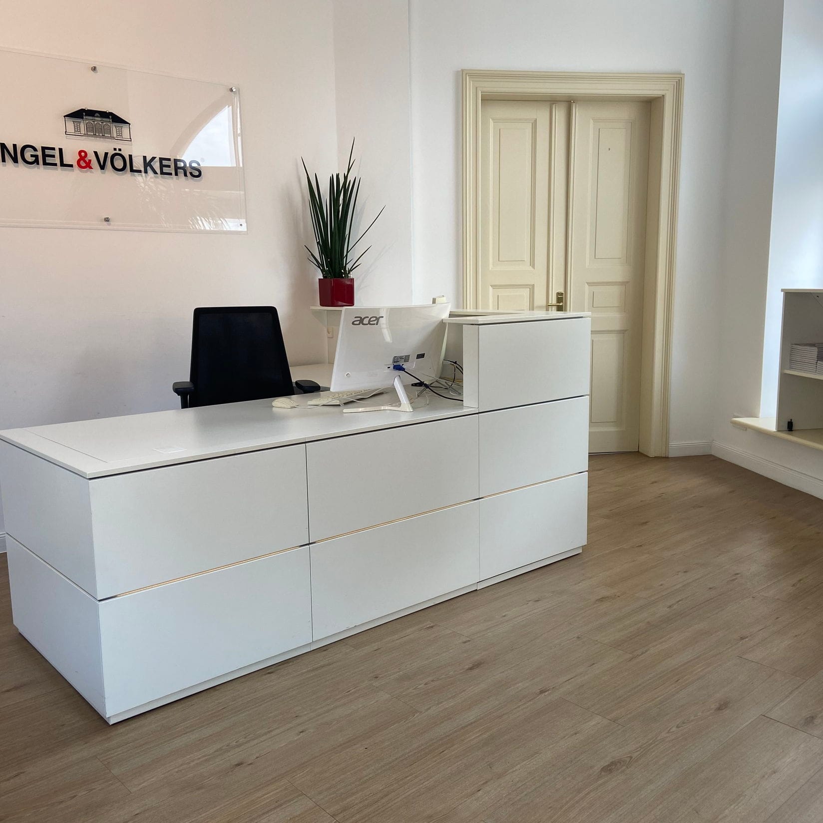 Experts photo of Engel & Völkers Dresden Blaues Wunder