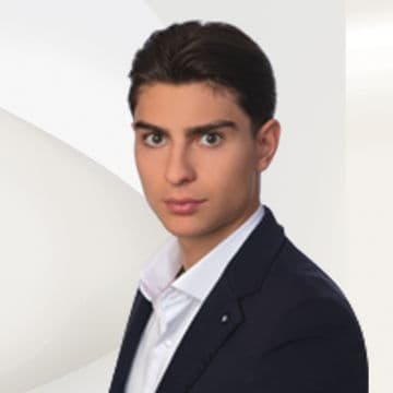 Portrait photo of Luca Giunta