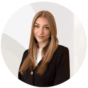 Portrait photo of Jolina Mueller