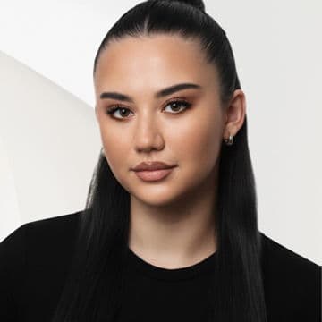 Portrait photo of Medina Karimova