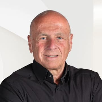 Portrait photo of Andreas Eberlin