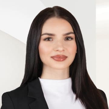 Portrait photo of Vanessa Caroline Keil