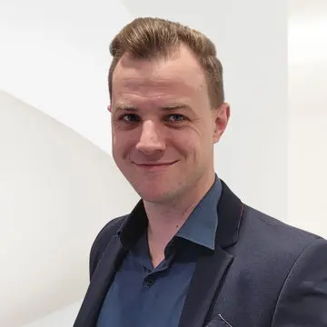 Portrait photo of Julian Dalkowski