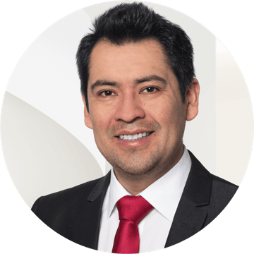 Portrait photo of Pablo Tapia