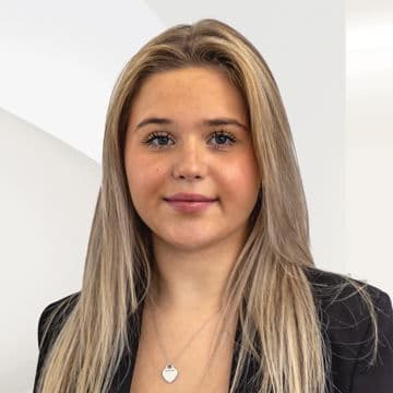 Portrait photo of Tokessa-Emilia Schröder