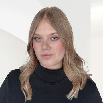 Portrait photo of Lena Bahr