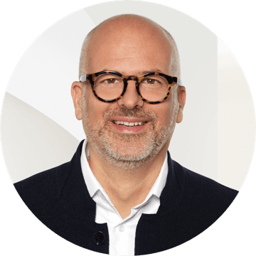 Portrait photo of Pascal Kolly