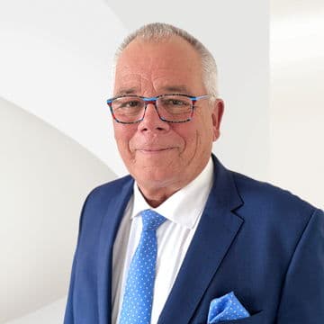 Portrait photo of Wolfgang Popp