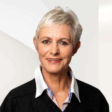 Portrait photo of Inke Marie Buchloh