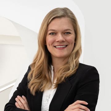 Portrait photo of Josephine Chaton