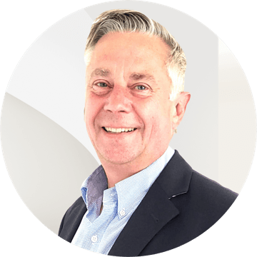 Portrait photo of Carsten Voigt