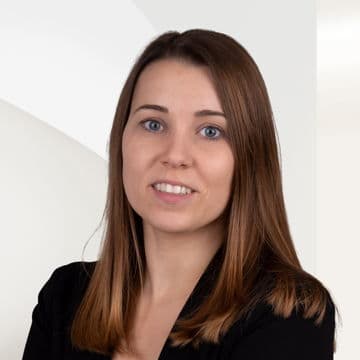 Portrait photo of Manuela Myer