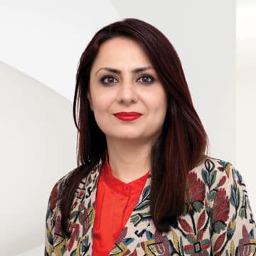 Portrait photo of Fatima Harris