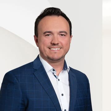 Portrait photo of Mirzet Begovic