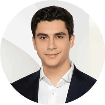 Portrait photo of Armand Le Page