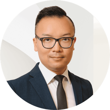 Portrait photo of Man Kit Lee