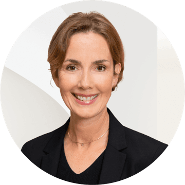 Portrait photo of Christine Splinter