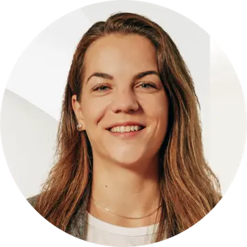 Portrait photo of Olivia Brandenburger