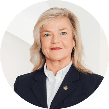 Portrait photo of Nicola Wynne Jankola