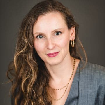 Portrait photo of Flavia Ciffo