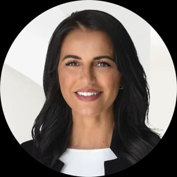 Portrait photo of Sabrina Zackel