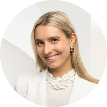 Portrait photo of Eileen Fiedler