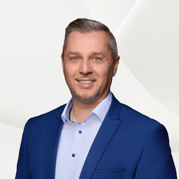 Portrait photo of Dejan Mohl